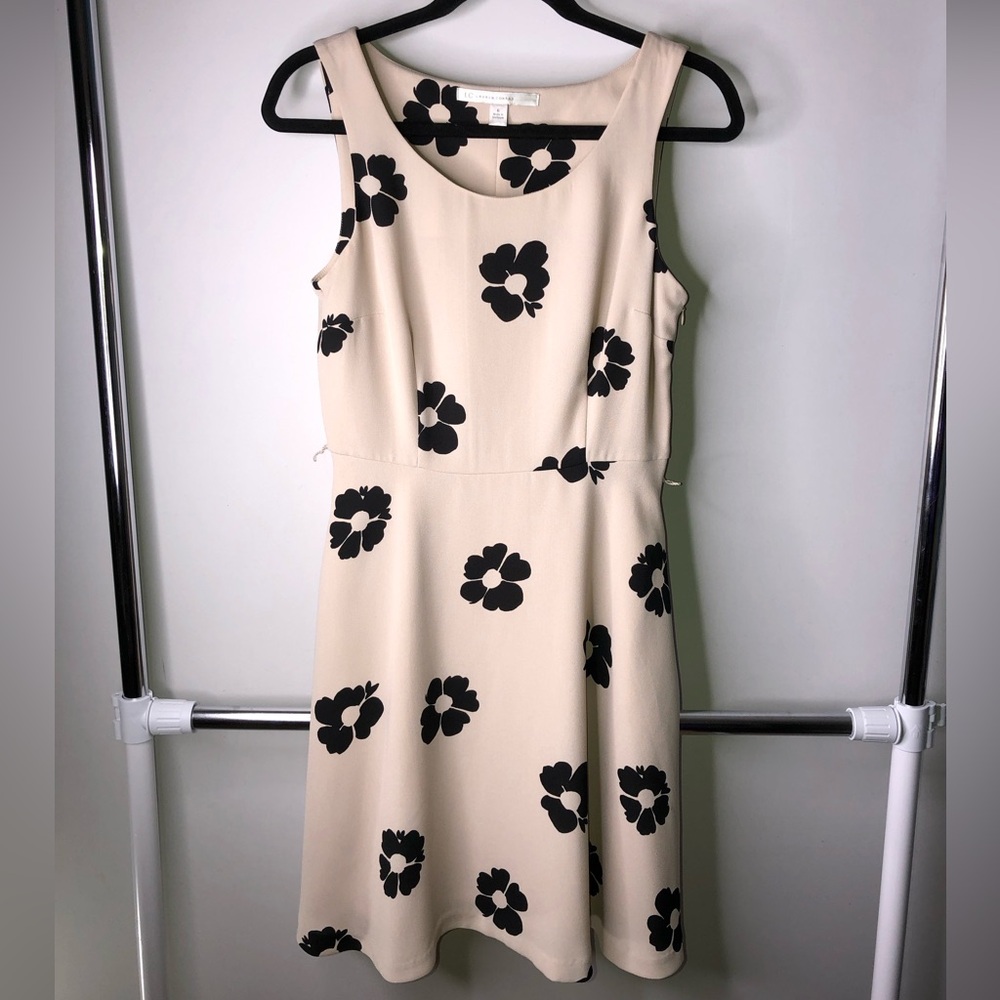 LC Lauren Conrad Cream & Black Floral Fit & Flare Midi Size 6 Dress